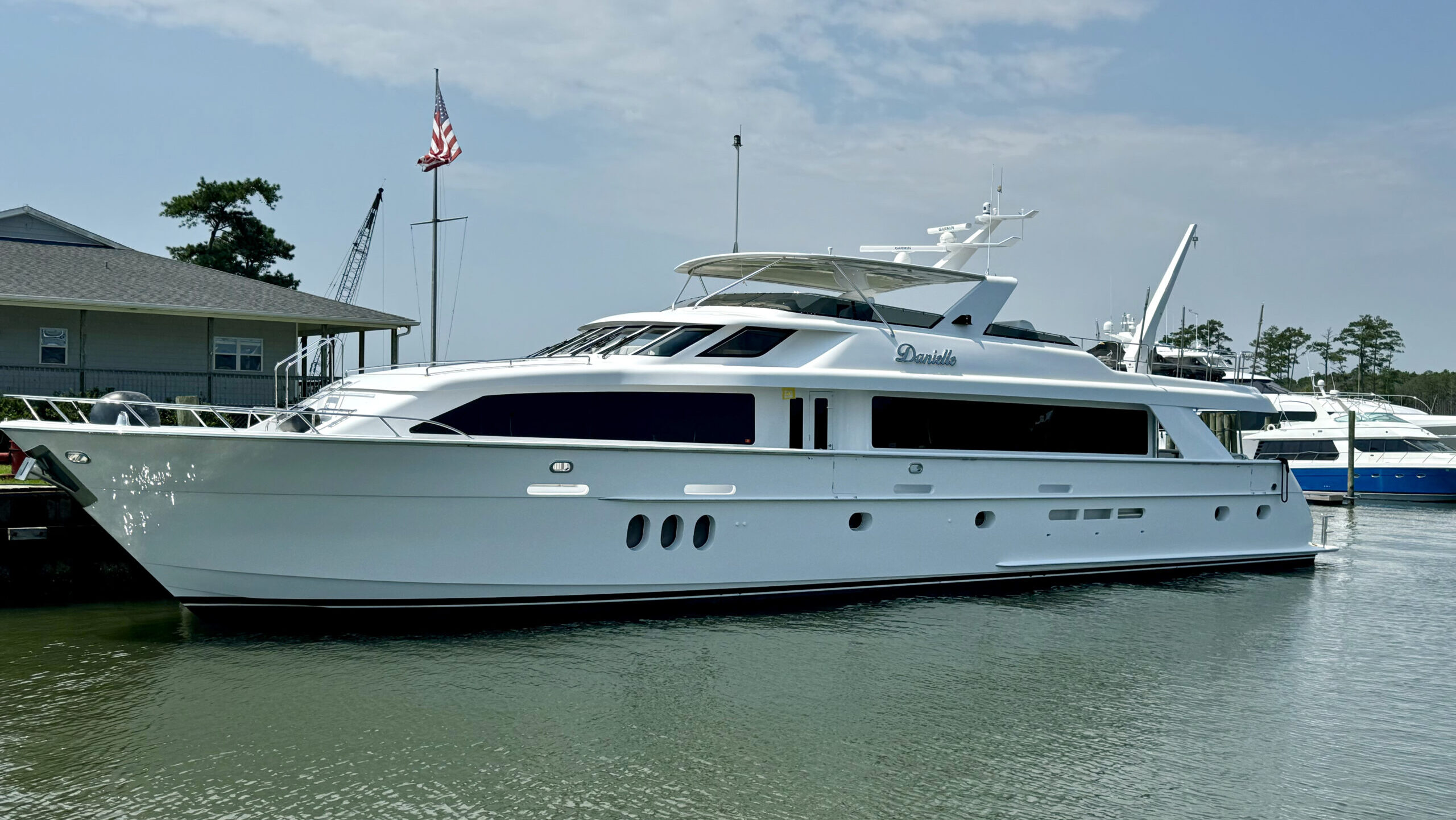 Danielle Boat 100' Hatteras